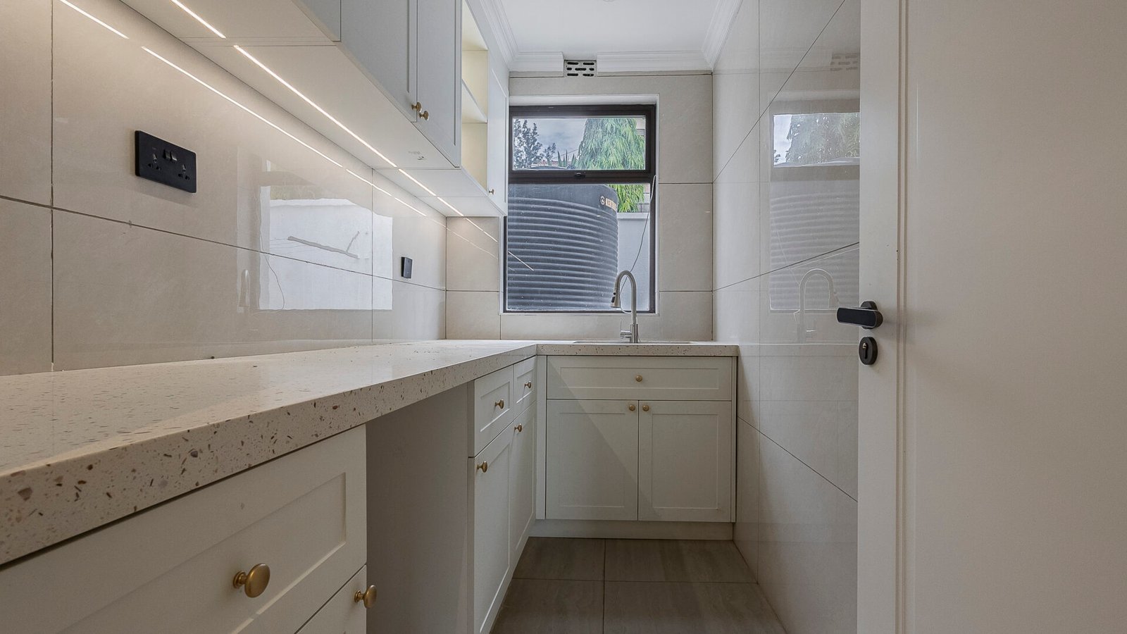 Small Space, Big Soul: Hidden Storage Hacks for Modern Condos